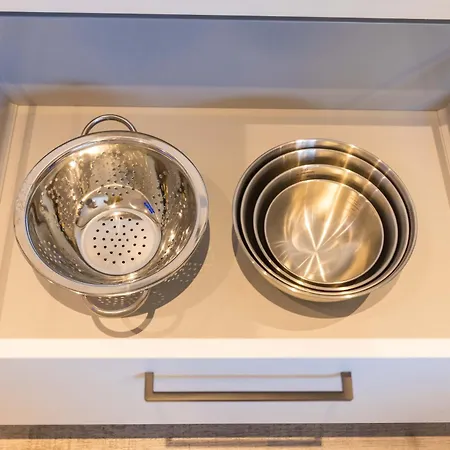 Tropengefluester Penthouse Hof, Whirlpool, Digital Checkin, 300mbit Wlan, Ballkon, Weber Grill Hof (Bavaria)